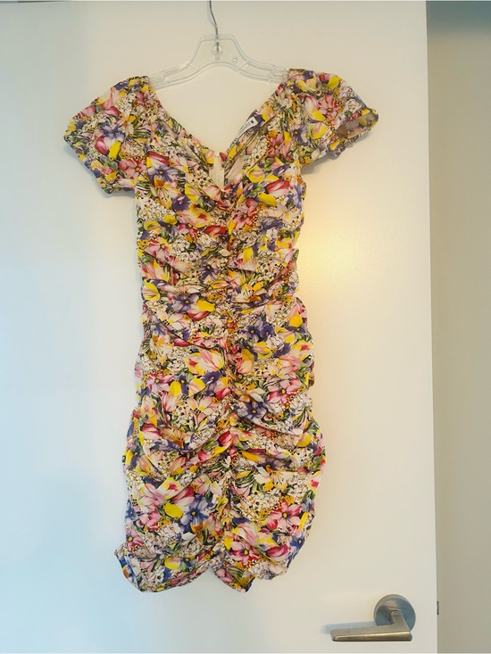 Zara Dresses & Skirts - Zara Yellow Pink Purple Floral Ruched Mini Dress